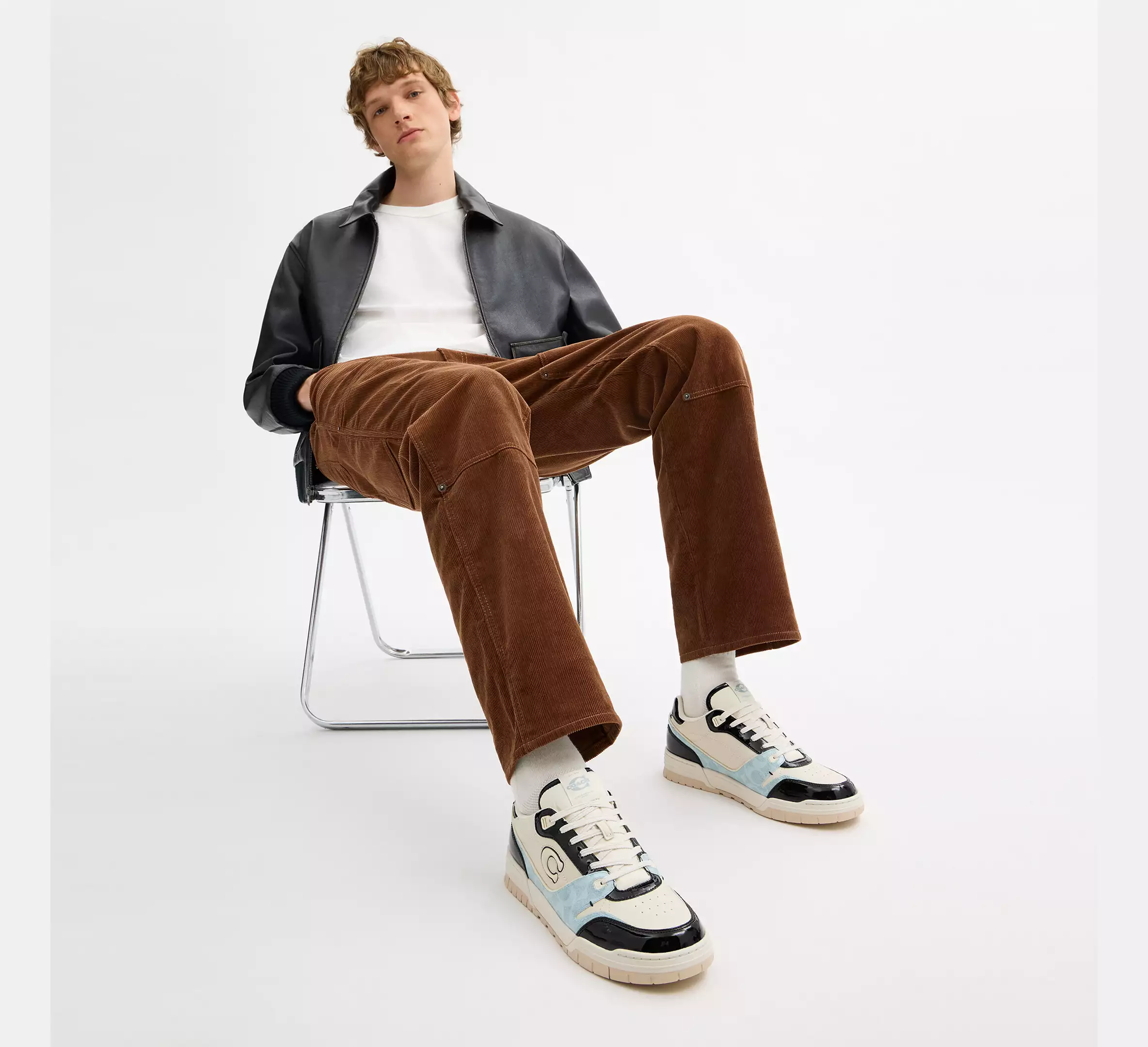【COACH Outlet】Soho Sneaker 男款漆皮/老花拼色復古板鞋 (兩色可選)